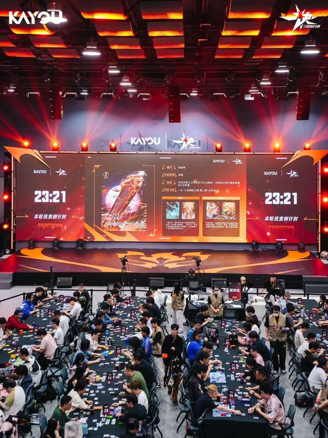 ：既是竞技场也是“藏品投资”pg模拟器成年人的卡牌狂欢(图4)